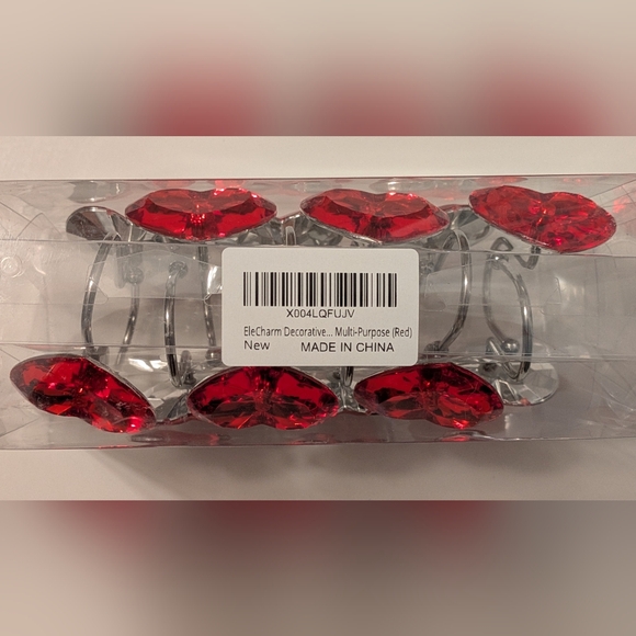 New Heart-Shaped Red Acrylic Curtain Hooks. - Picture 5 of 5